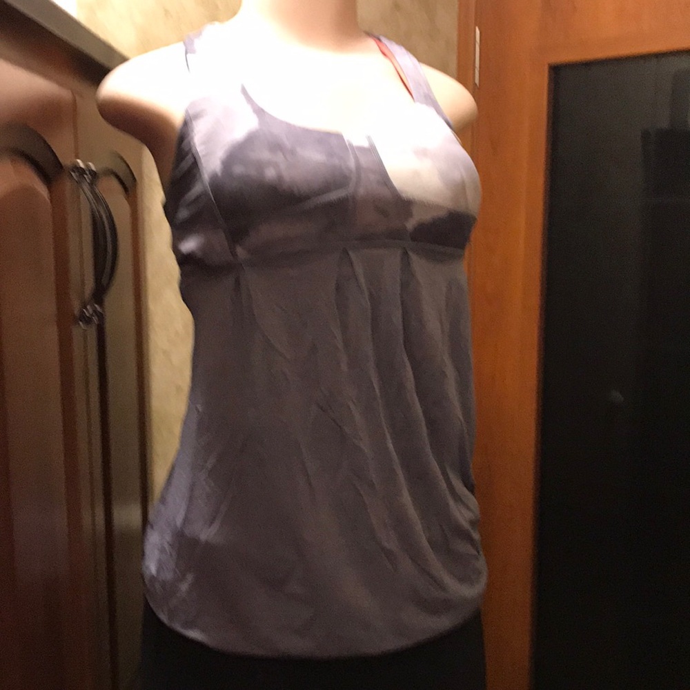 0322 Lululemon - Yoga Tank w/ Built in Bra Liner